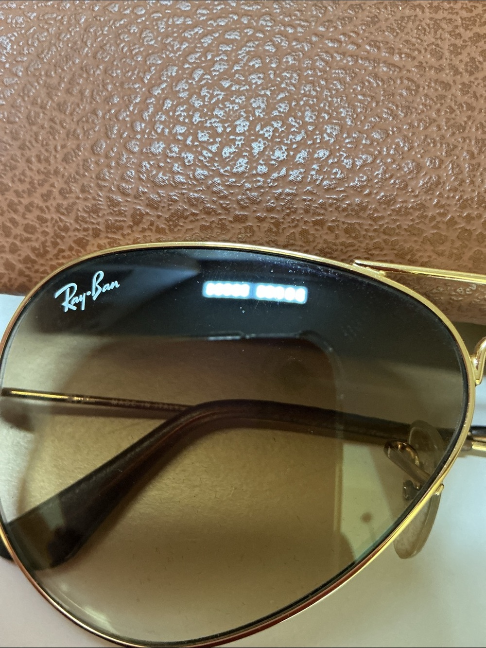 Ray-Ban Gold Aviator Sunglasses with Brown Lenses and Tan Case - Picture 3 of 9